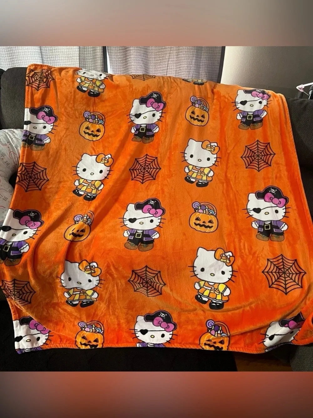 Hello Kitty Orange Halloween Blanket